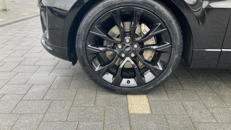 Land Rover Range Rover Sport 3.0 D250 HSE Silver 5dr Auto Diesel Estate